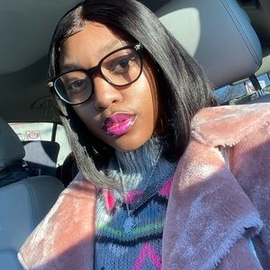 Meet your Posher, Brianna